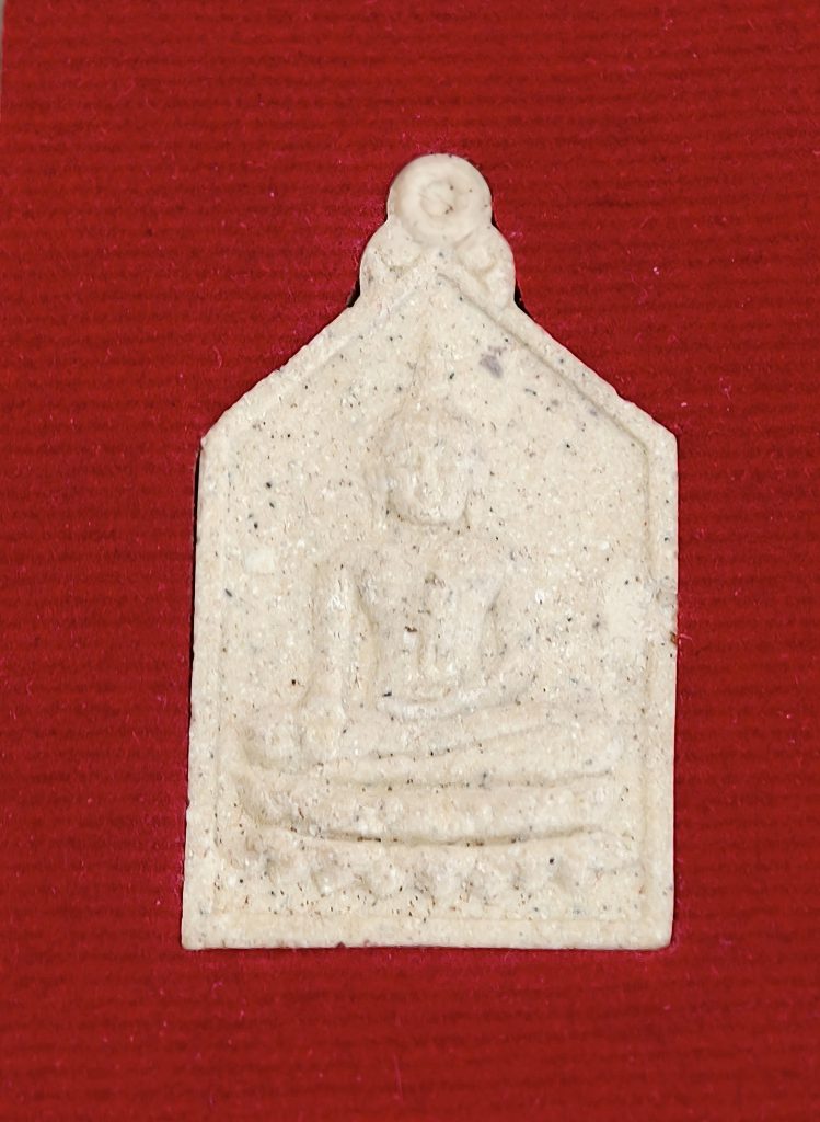 Phra Phuttha Chinnarat (1st Batch)- LP Thong Wat Thep Phuttha Mongkhonaram